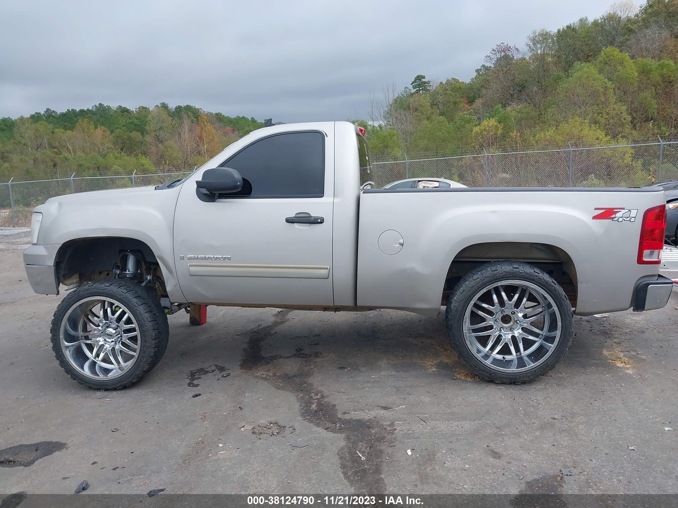 Photo 13 VIN: 1GTEK14077Z544209 - GMC SIERRA 