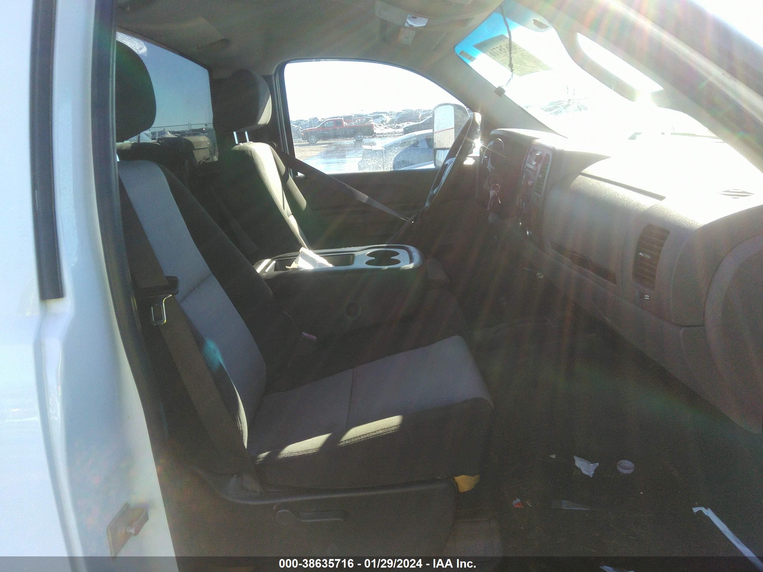 Photo 4 VIN: 1GTEK14C78Z248618 - GMC SIERRA 