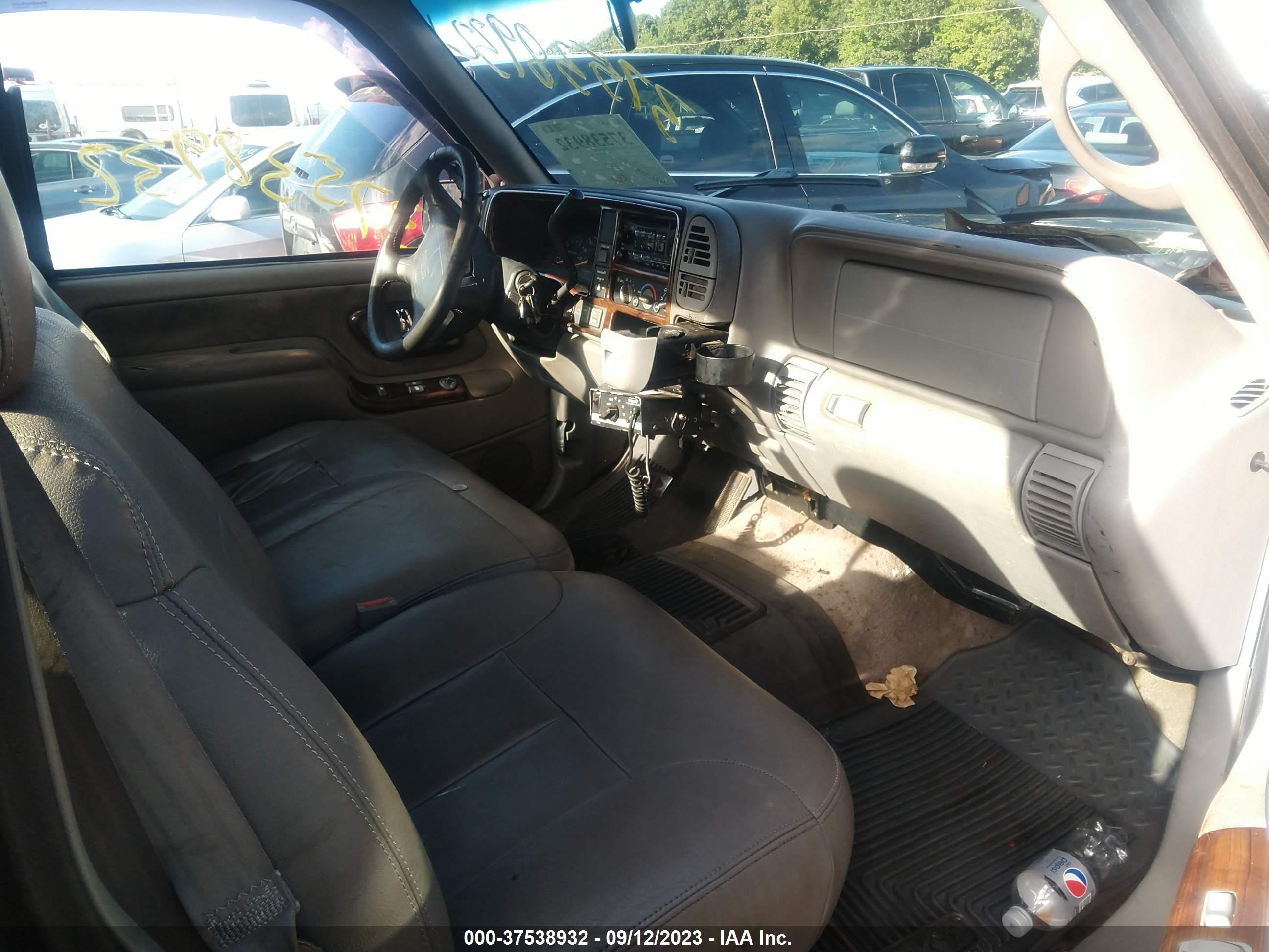 Photo 4 VIN: 1GTEK14R2VZ544985 - GMC SIERRA 