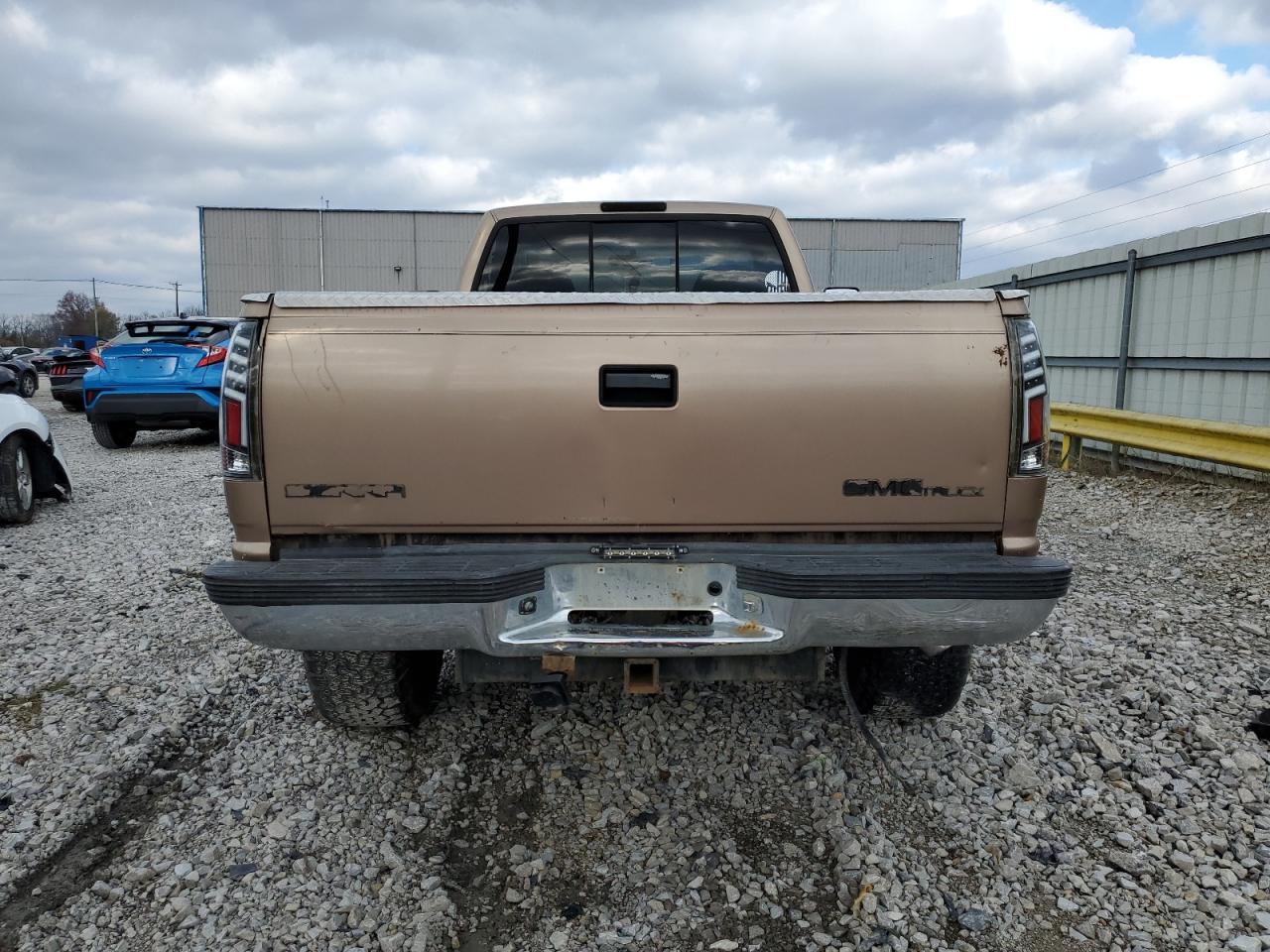 Photo 5 VIN: 1GTEK14R6VE501225 - GMC SIERRA 