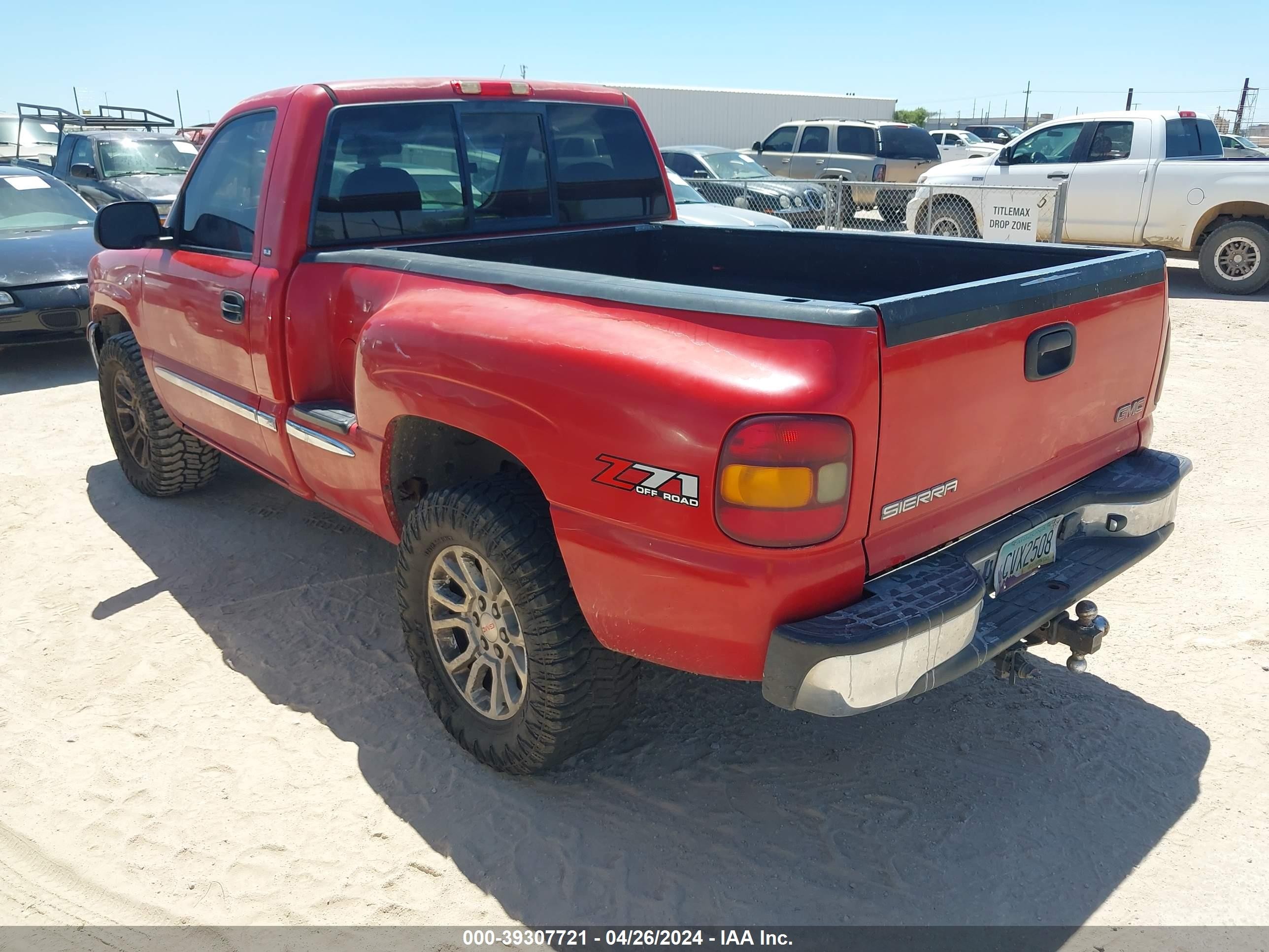 Photo 2 VIN: 1GTEK14T0YZ296784 - GMC SIERRA 