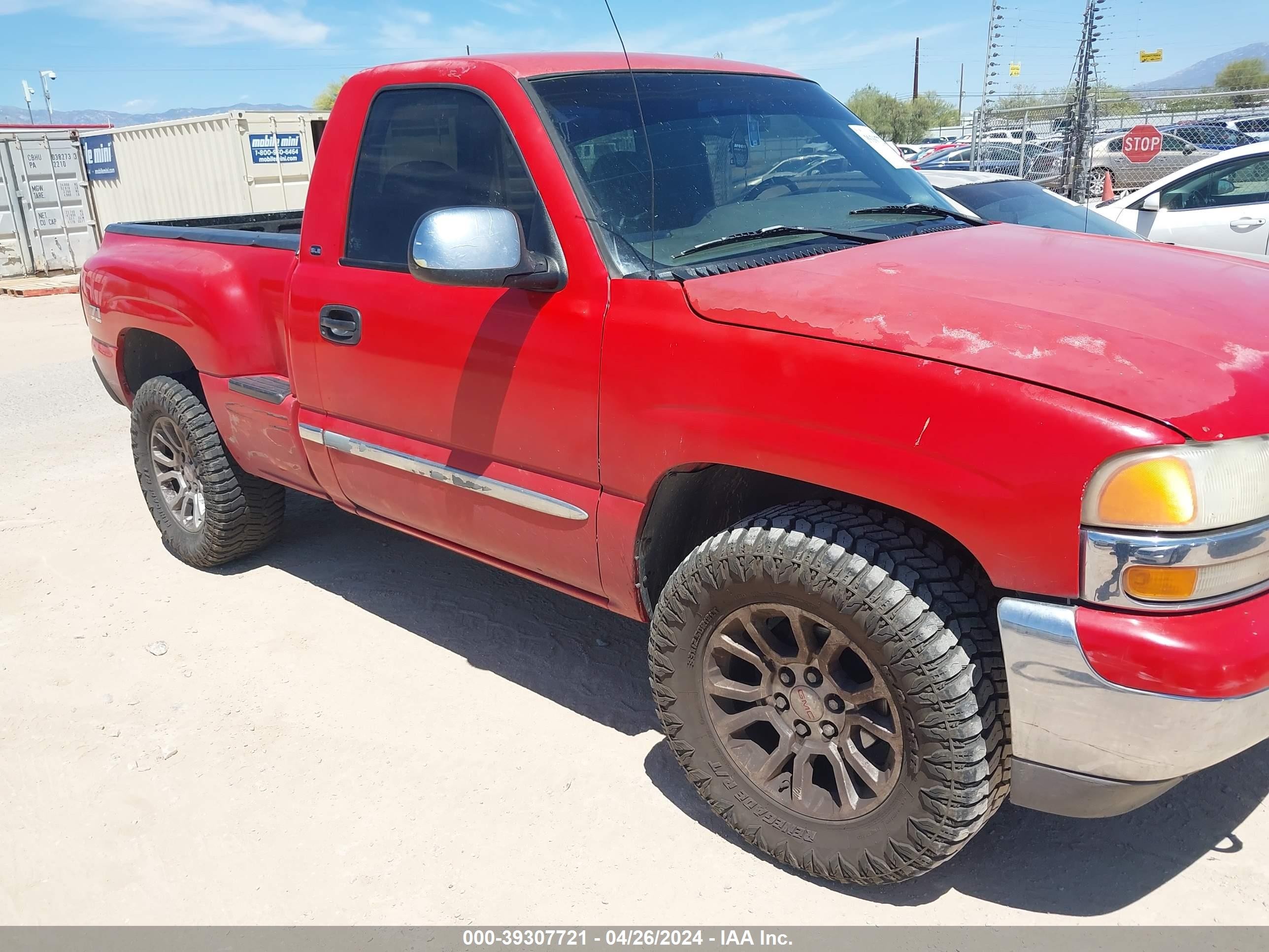 Photo 5 VIN: 1GTEK14T0YZ296784 - GMC SIERRA 