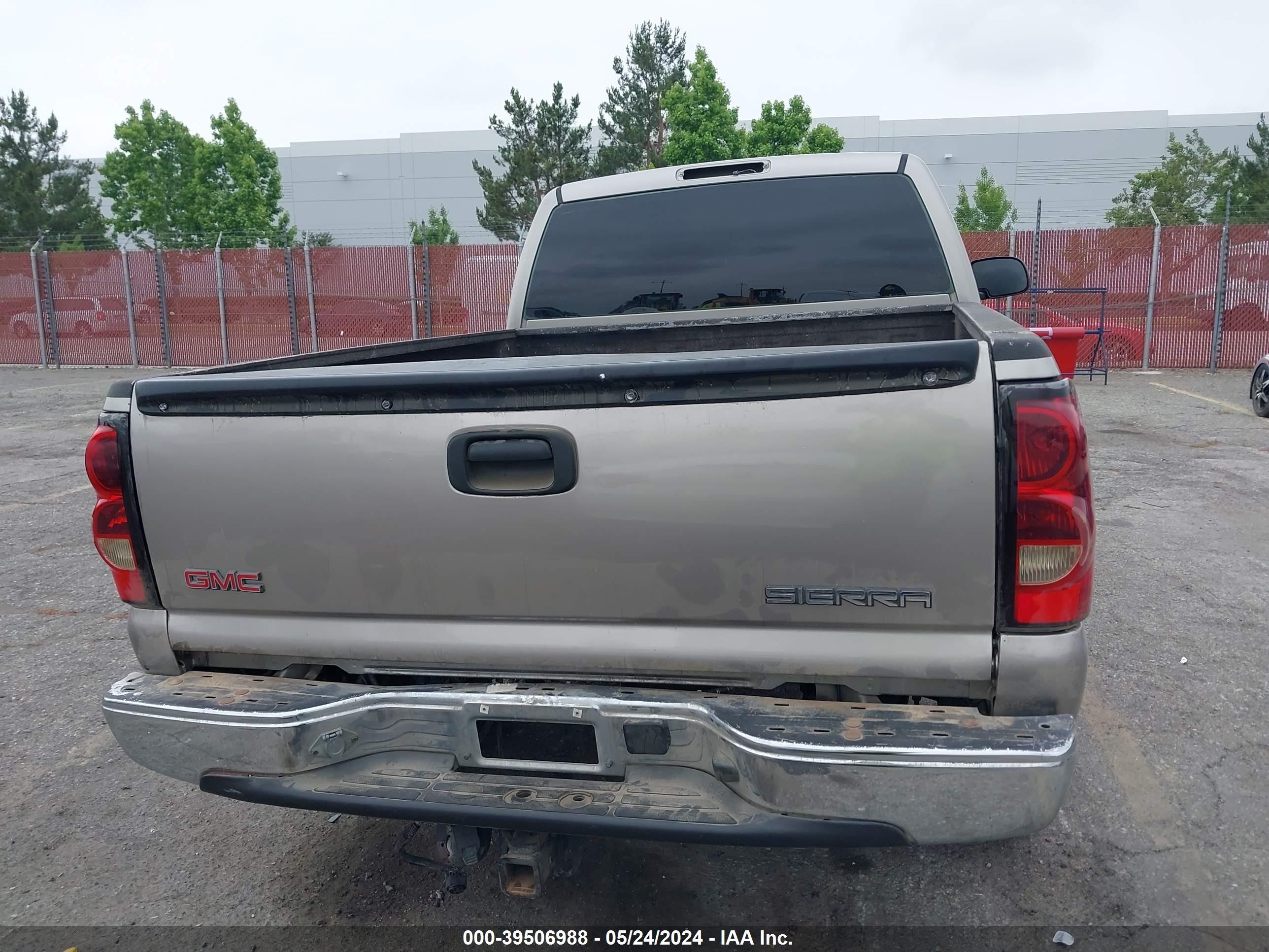 Photo 14 VIN: 1GTEK14T11Z132420 - GMC NULL 