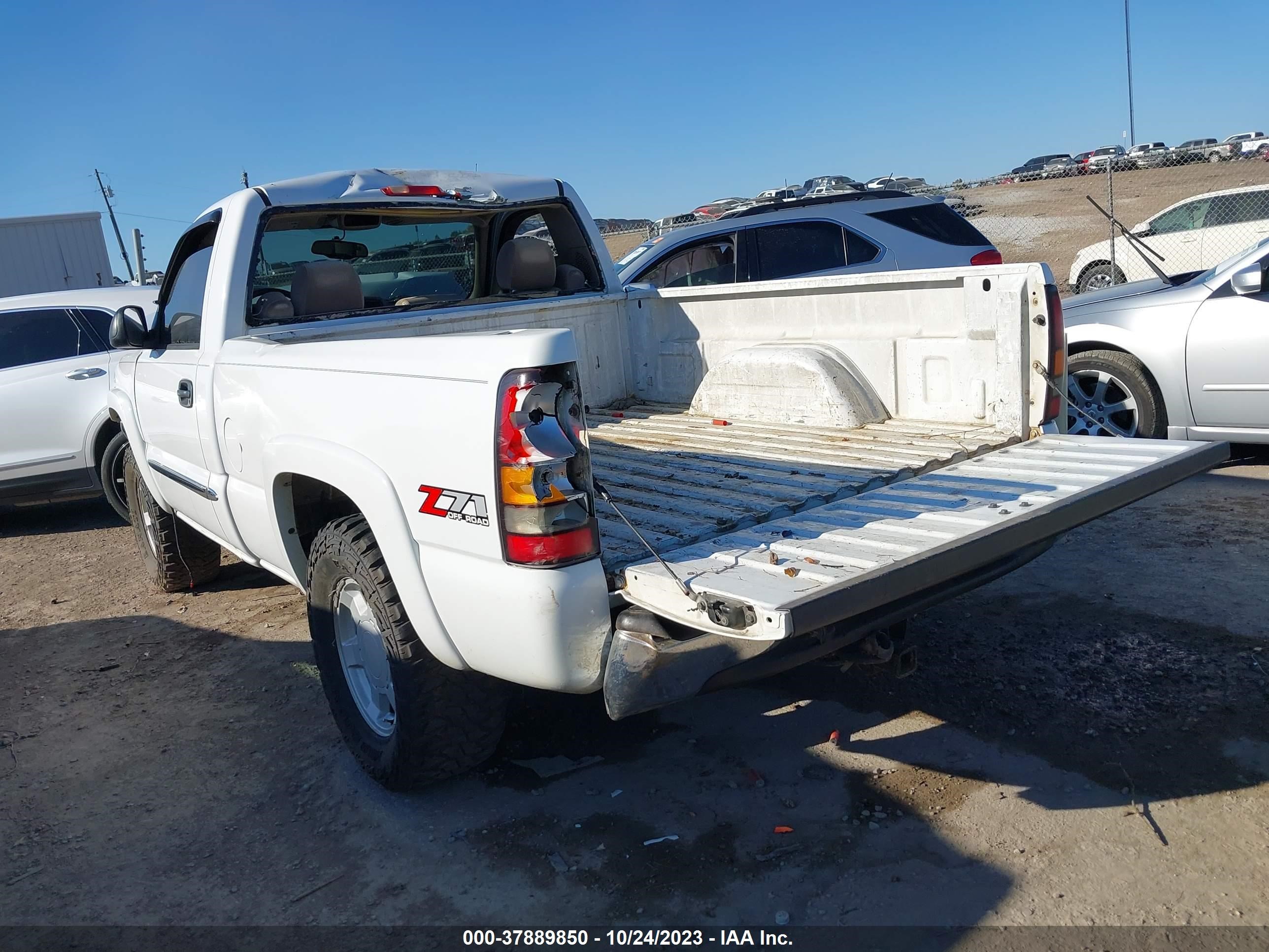 Photo 2 VIN: 1GTEK14T15Z329917 - GMC SIERRA 