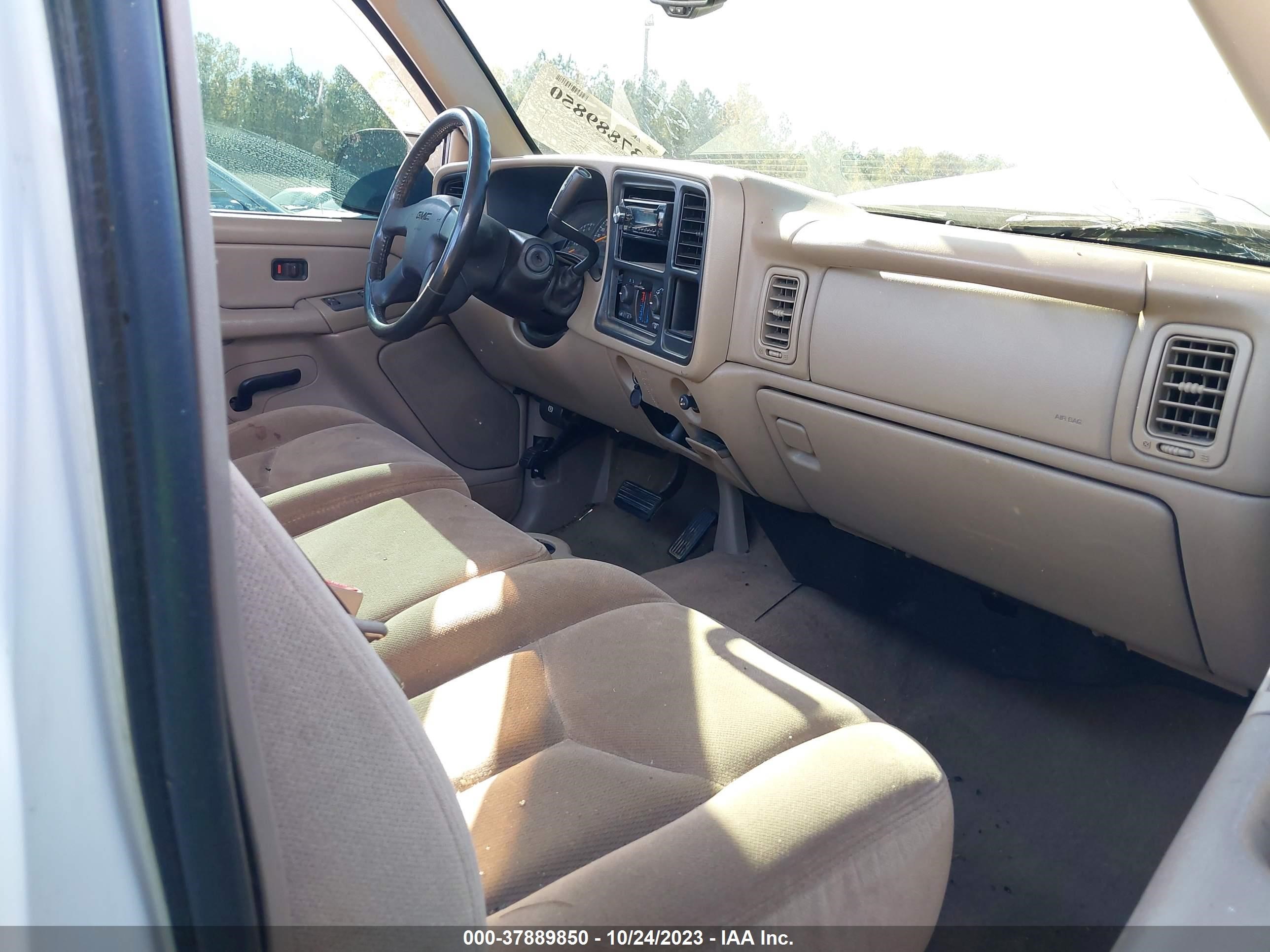 Photo 4 VIN: 1GTEK14T15Z329917 - GMC SIERRA 