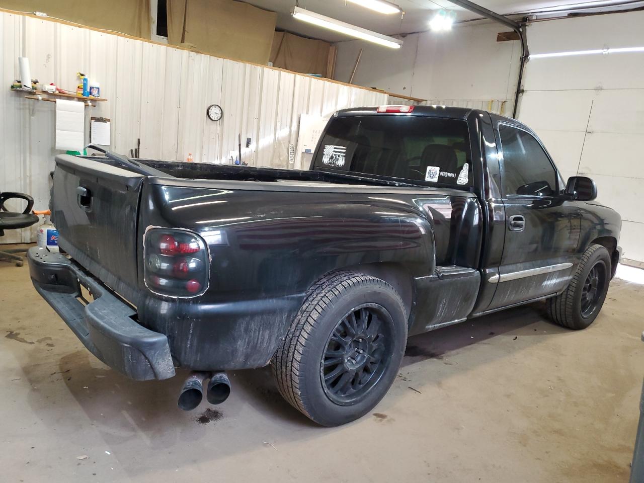 Photo 2 VIN: 1GTEK14T33Z148606 - GMC SIERRA 