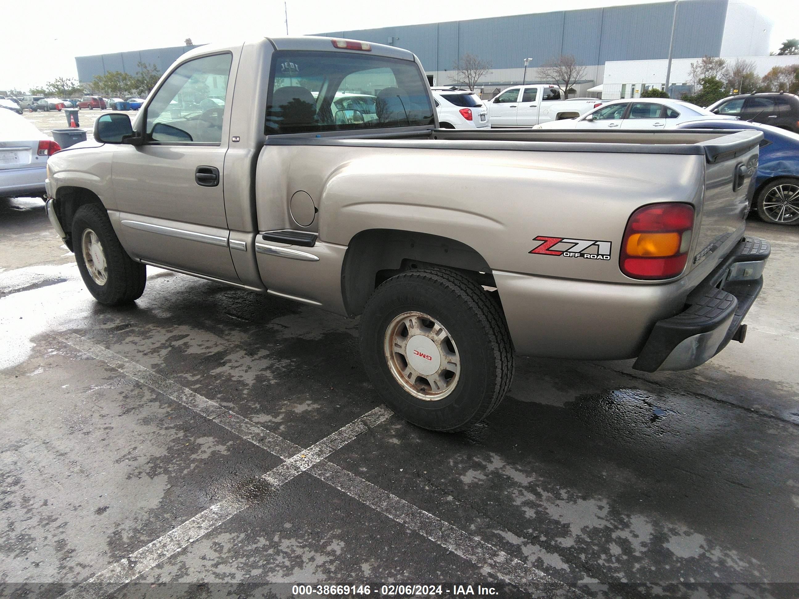 Photo 2 VIN: 1GTEK14T41Z331283 - GMC SIERRA 