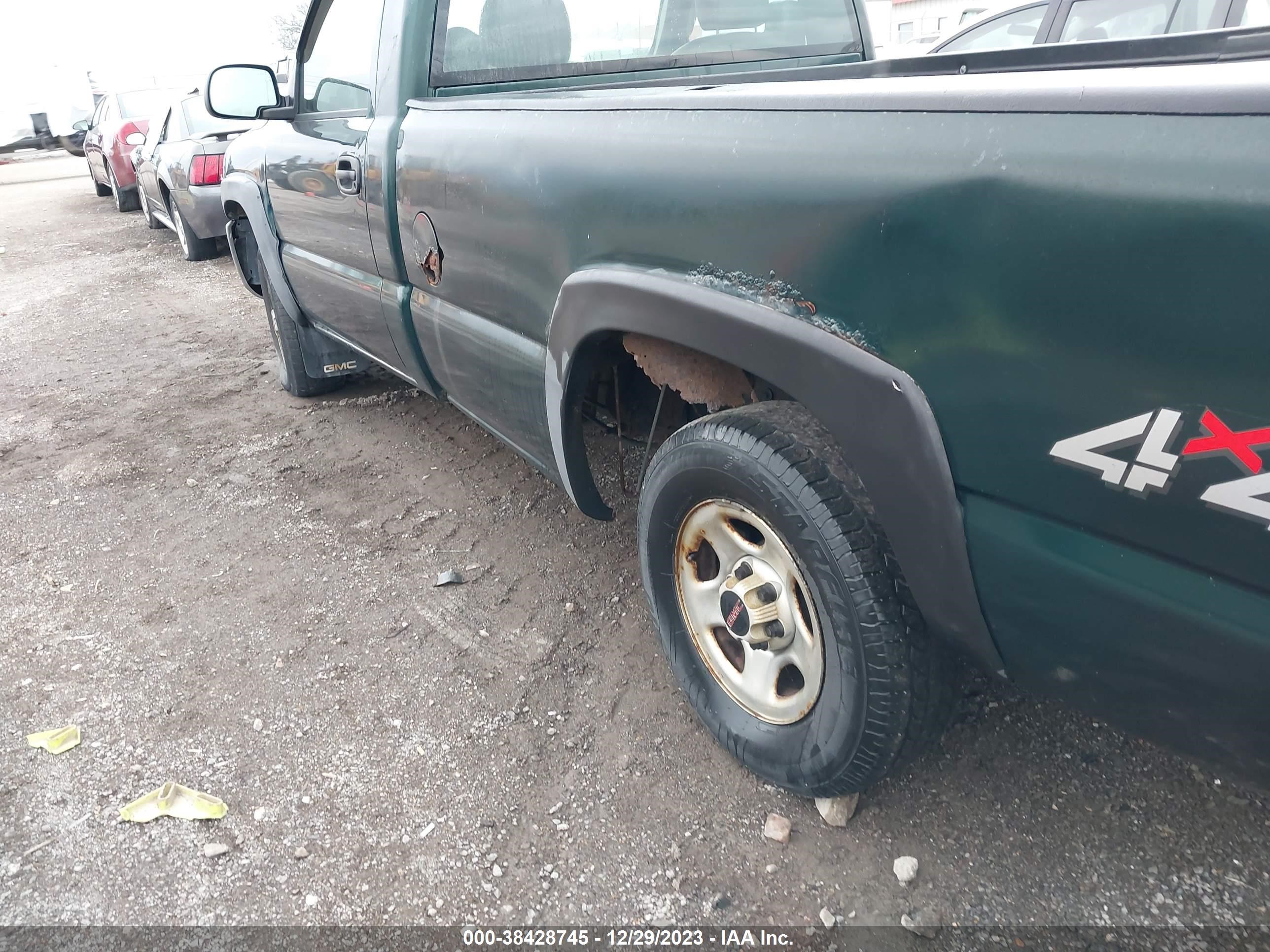 Photo 5 VIN: 1GTEK14V74Z313267 - GMC SIERRA 