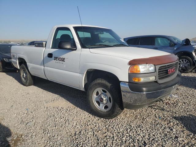 Photo 3 VIN: 1GTEK14W12Z203031 - GMC NEW SIERRA 