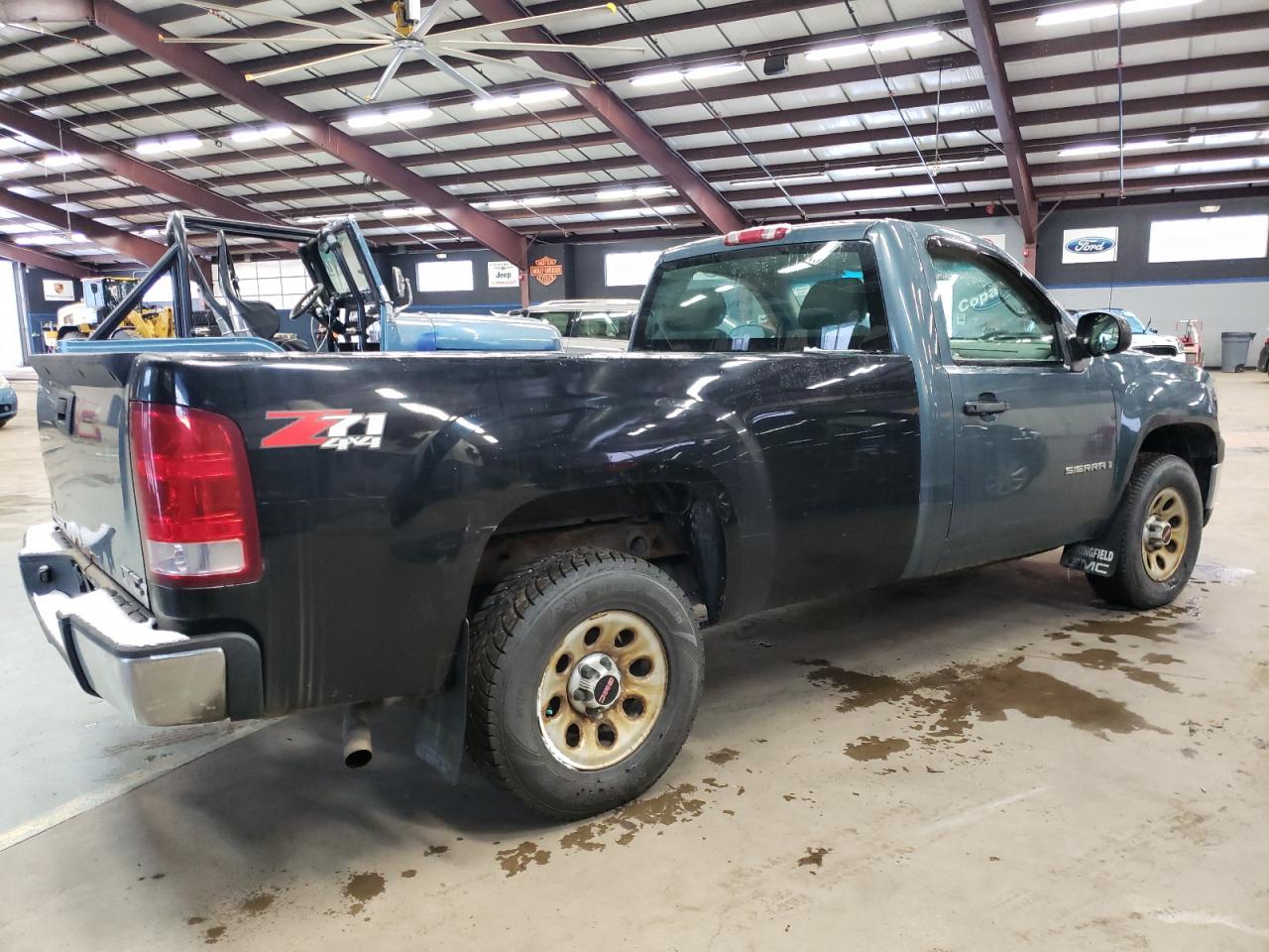 Photo 2 VIN: 1GTEK14XX8Z314713 - GMC SIERRA 