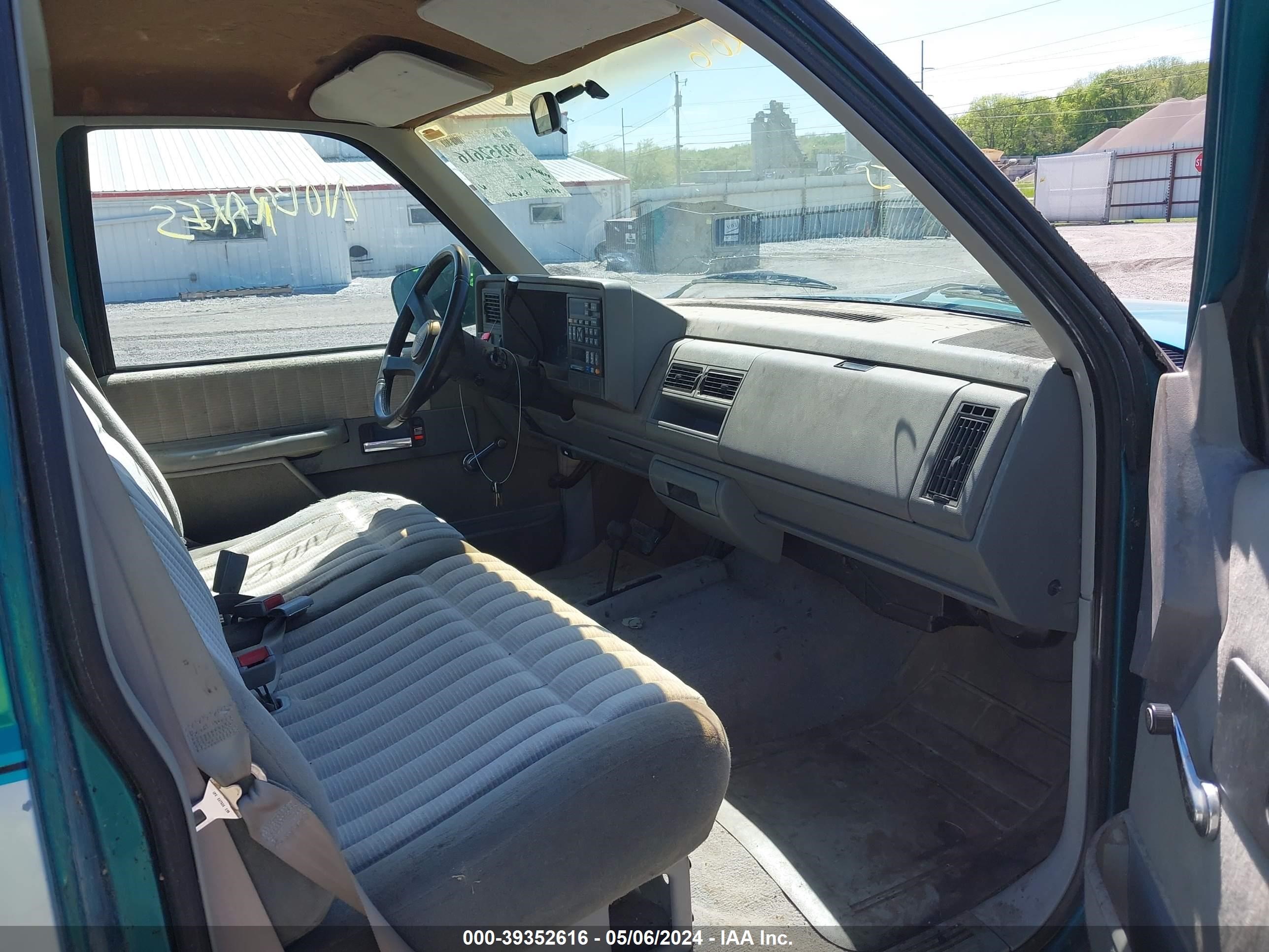 Photo 4 VIN: 1GTEK14Z7PZ537274 - GMC SIERRA 