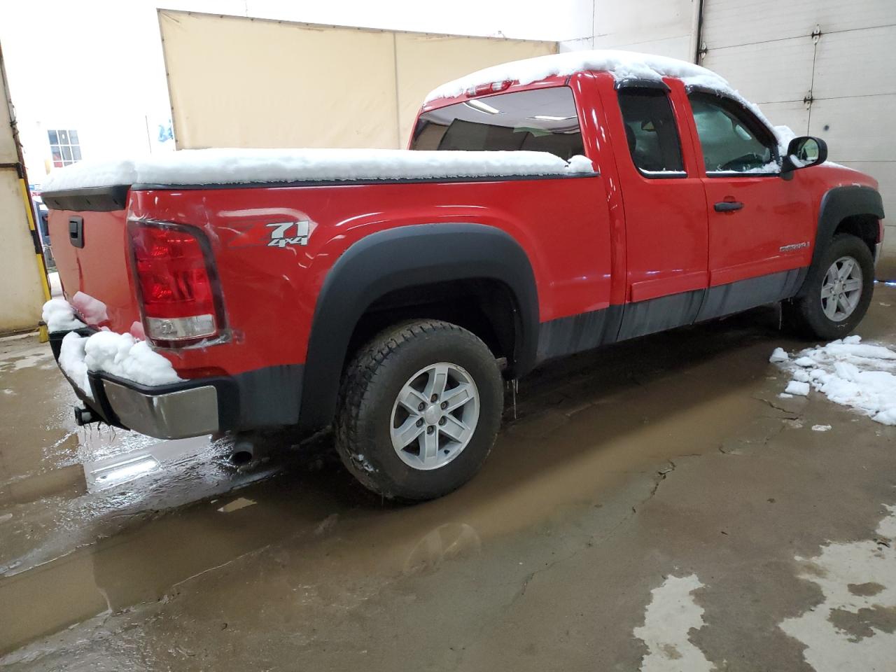 Photo 2 VIN: 1GTEK19009Z239937 - GMC SIERRA 