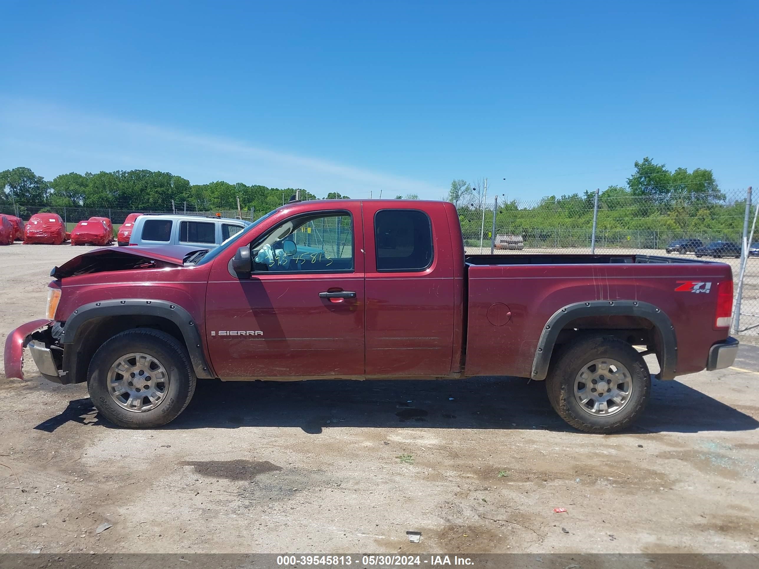 Photo 13 VIN: 1GTEK19018Z145354 - GMC SIERRA 