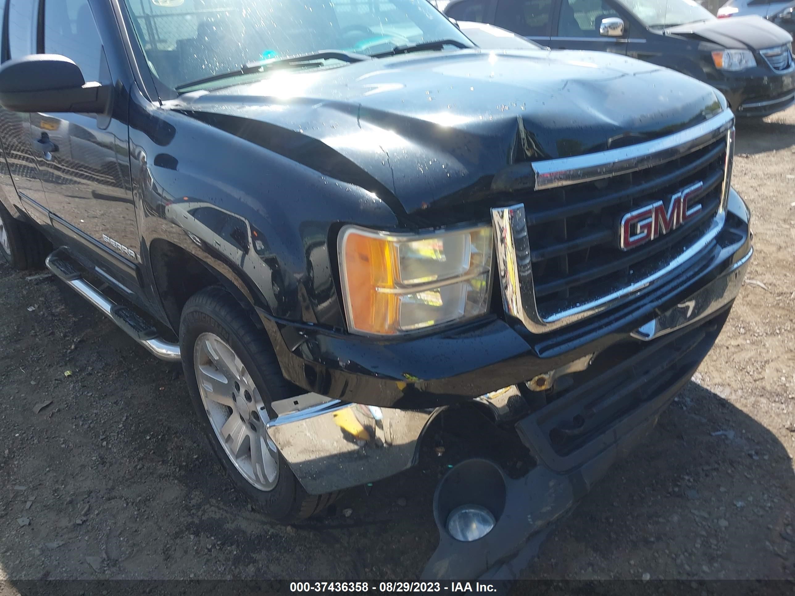 Photo 5 VIN: 1GTEK19078Z275509 - GMC SIERRA 