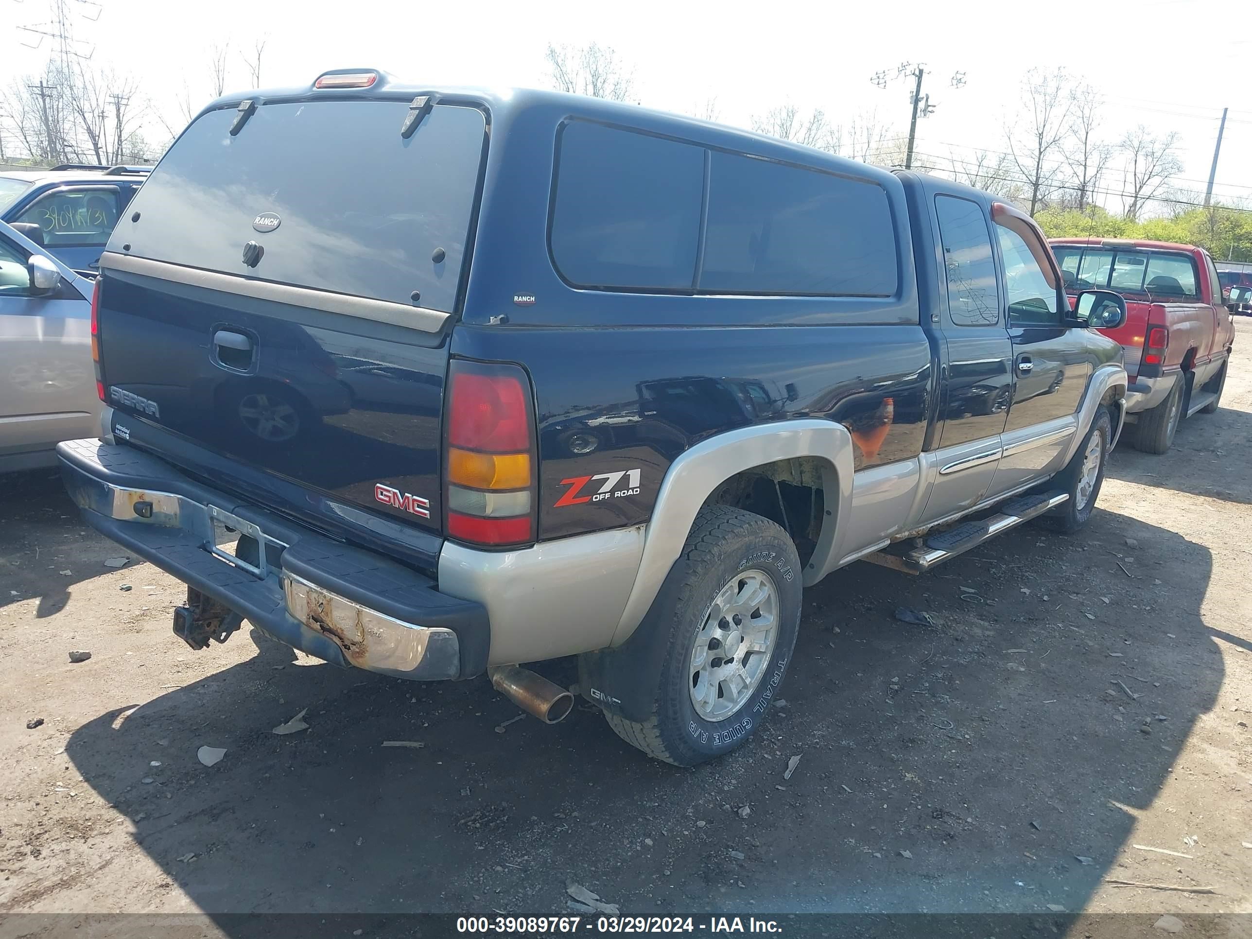 Photo 3 VIN: 1GTEK19B06Z233648 - GMC SIERRA 