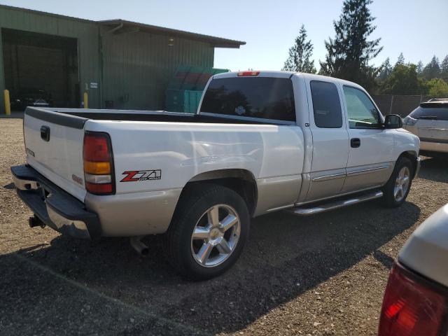 Photo 2 VIN: 1GTEK19B25Z252099 - GMC NEW SIERRA 