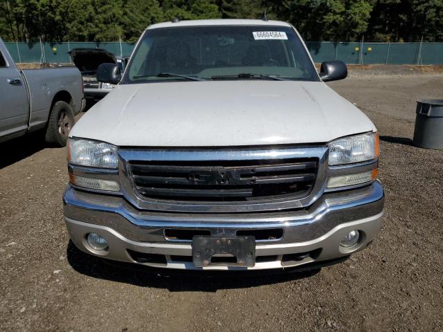 Photo 4 VIN: 1GTEK19B25Z252099 - GMC NEW SIERRA 