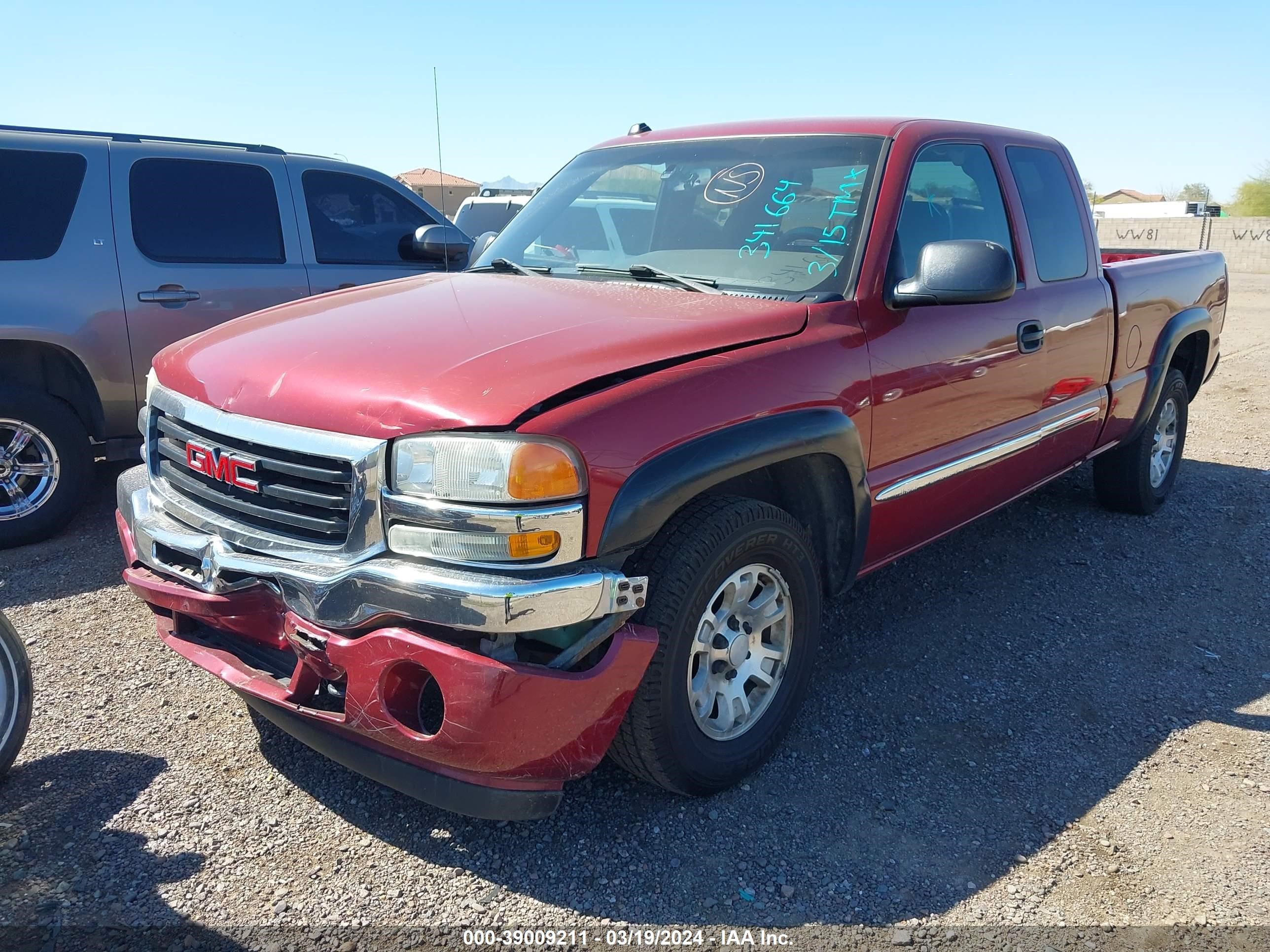 Photo 1 VIN: 1GTEK19B35Z341664 - GMC SIERRA 