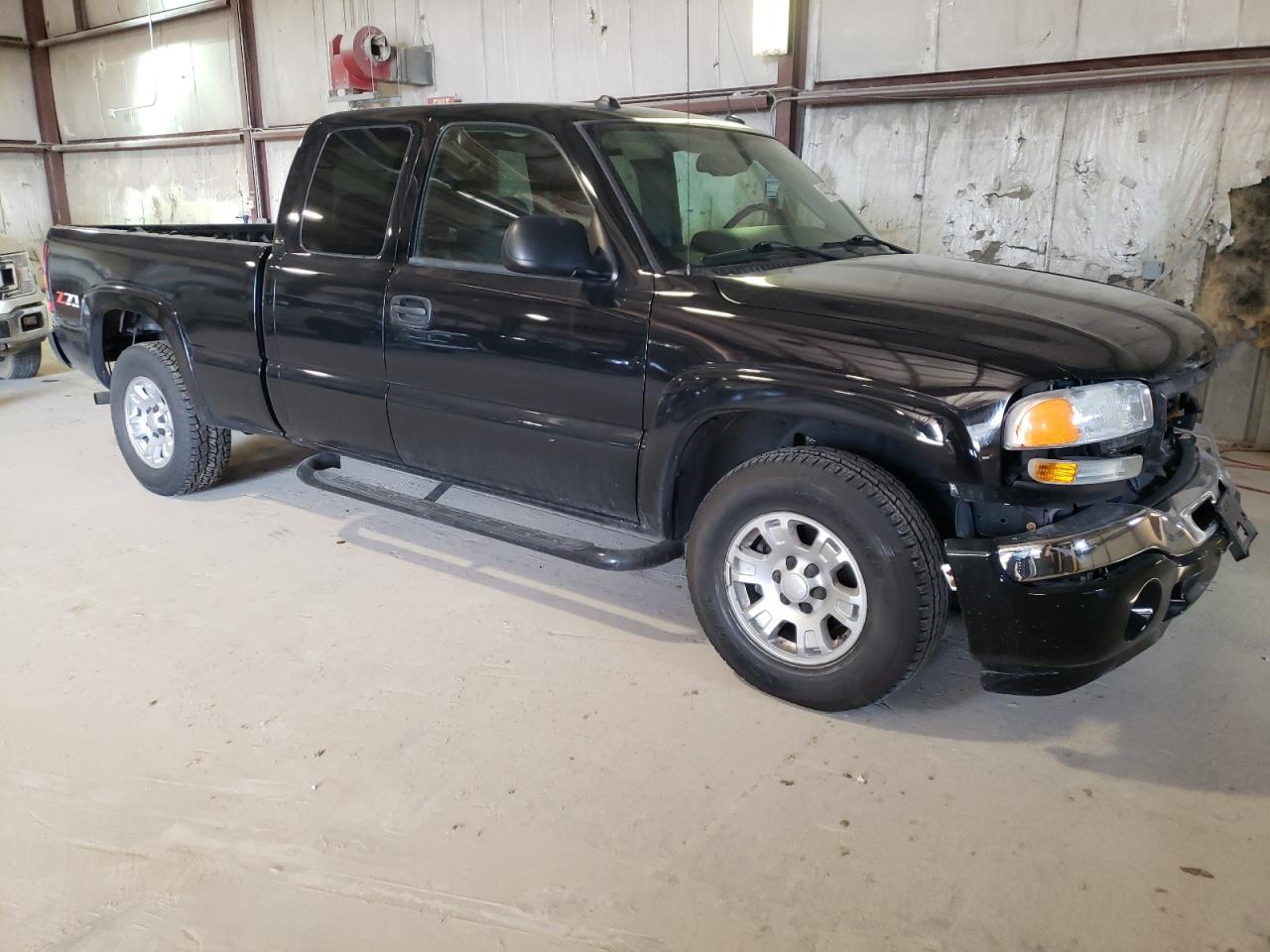 Photo 3 VIN: 1GTEK19B65E344369 - GMC SIERRA 