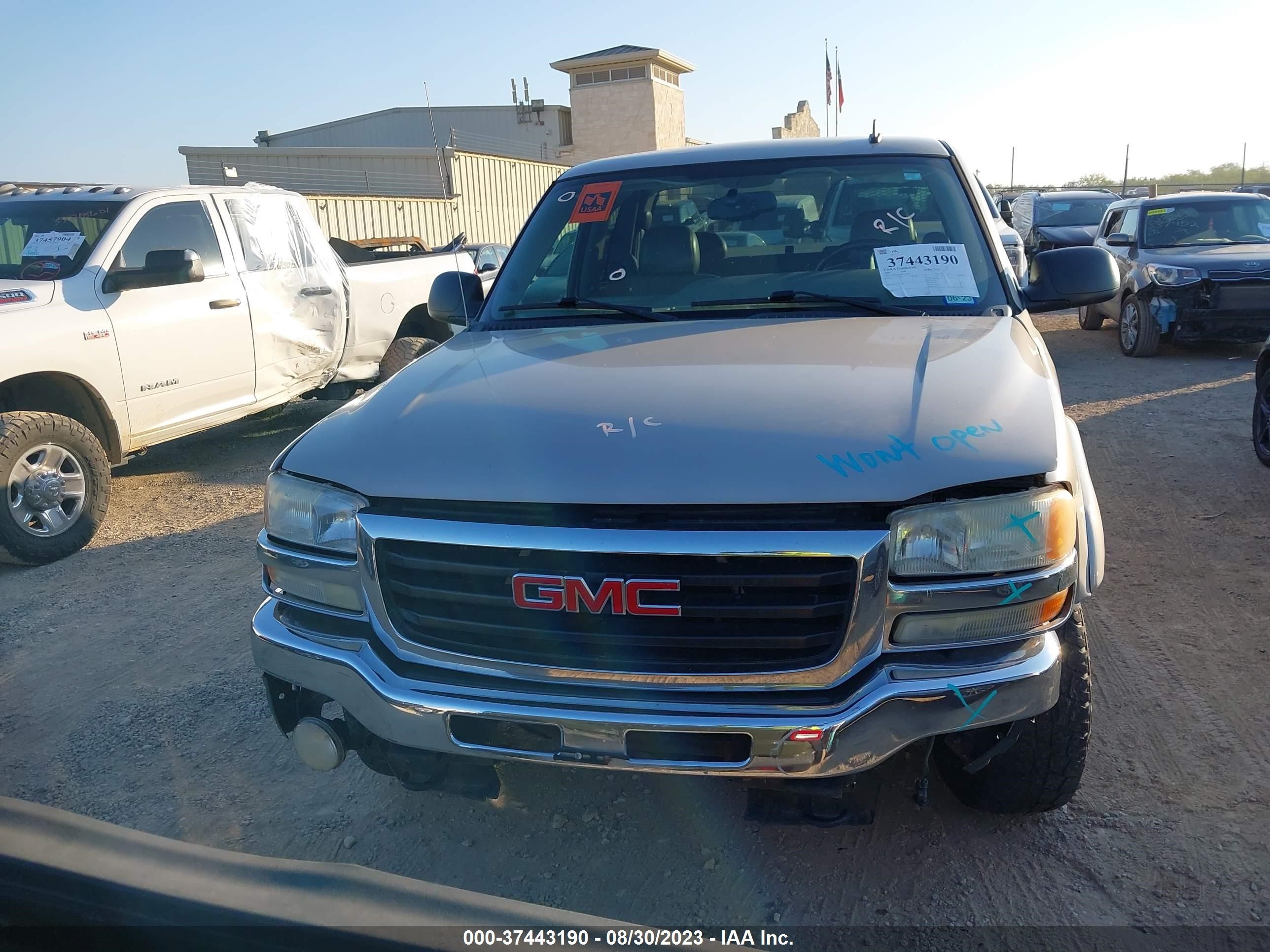 Photo 11 VIN: 1GTEK19B66Z169163 - GMC SIERRA 