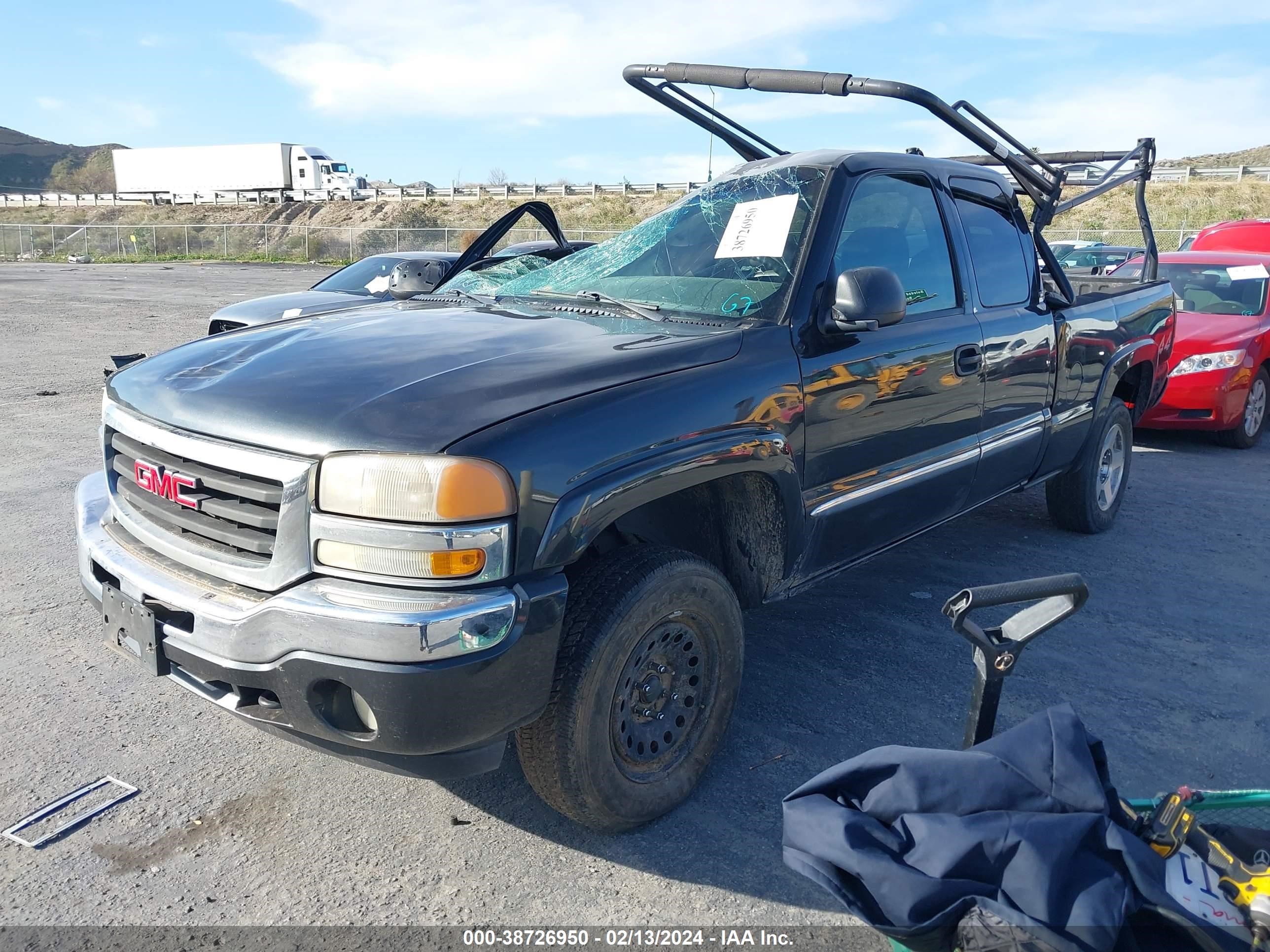 Photo 1 VIN: 1GTEK19B95E114082 - GMC SIERRA 