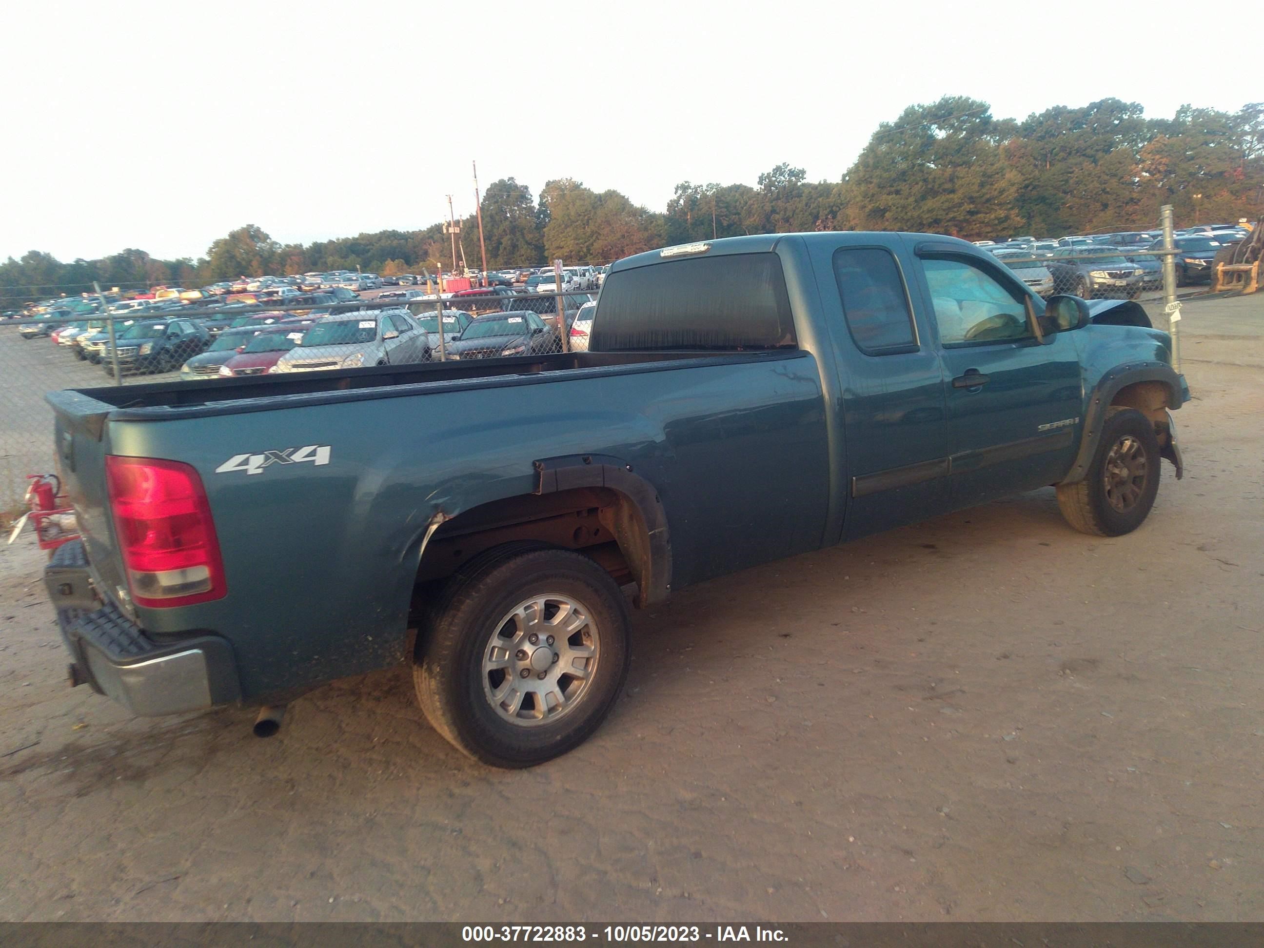 Photo 3 VIN: 1GTEK19J07E590392 - GMC SIERRA 