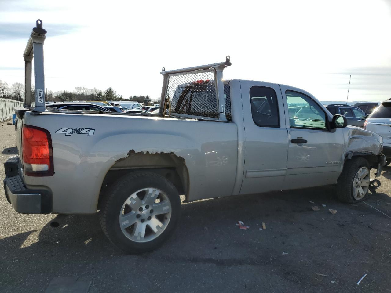 Photo 2 VIN: 1GTEK19J08Z260102 - GMC SIERRA 