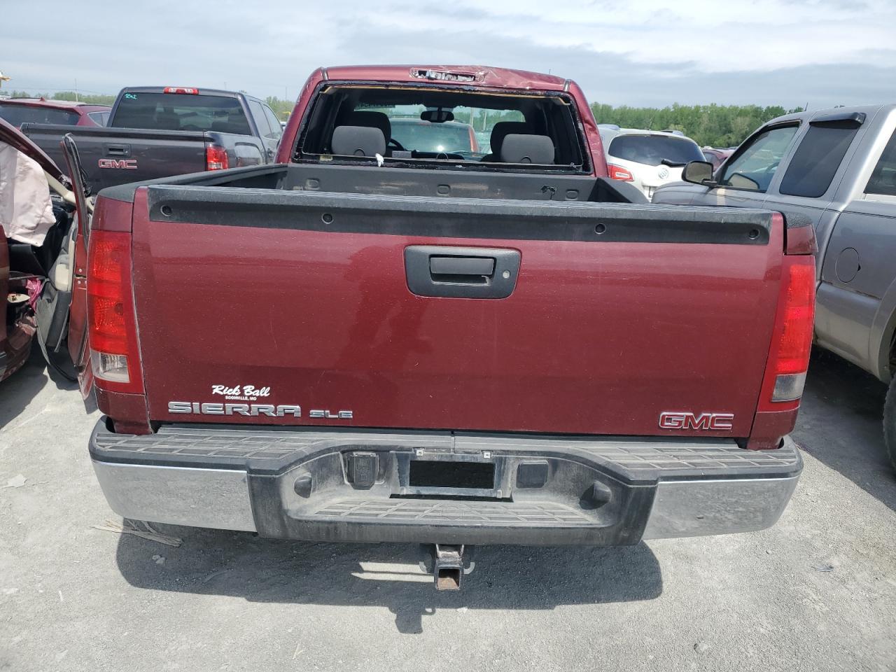 Photo 5 VIN: 1GTEK19J28Z234911 - GMC SIERRA 