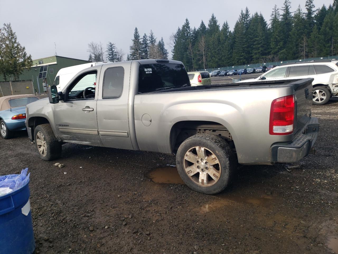 Photo 1 VIN: 1GTEK19J38Z118875 - GMC SIERRA 