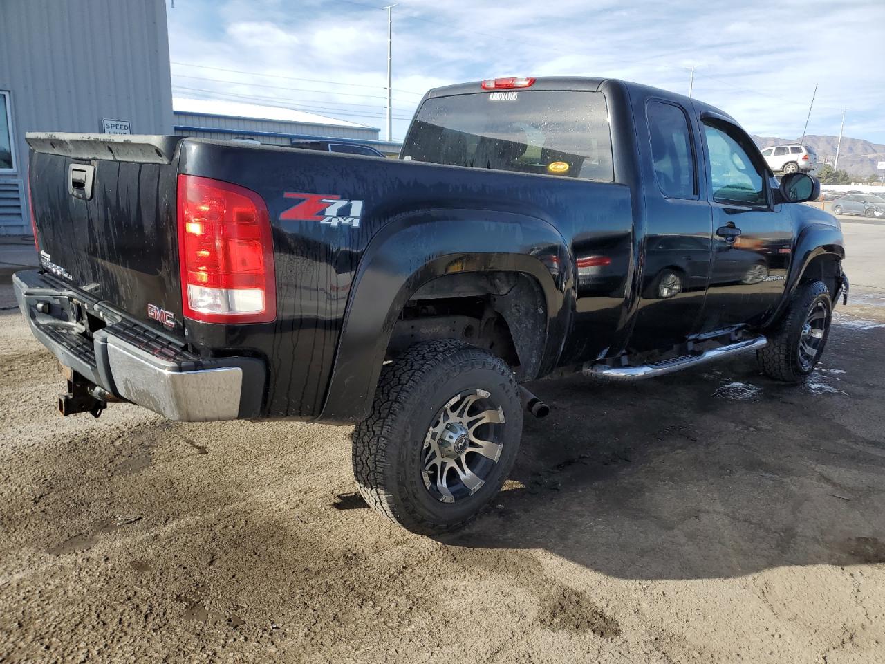 Photo 2 VIN: 1GTEK19J47E506106 - GMC SIERRA 