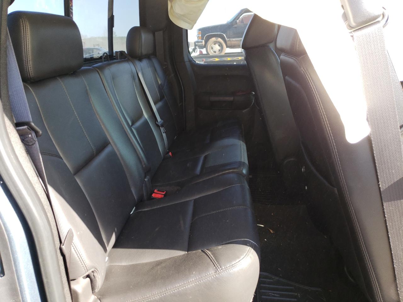 Photo 9 VIN: 1GTEK19J57Z616414 - GMC SIERRA 