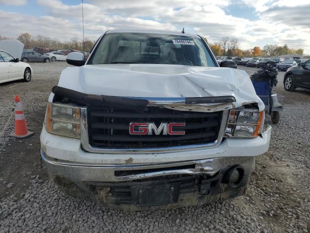 Photo 4 VIN: 1GTEK19J57Z635738 - GMC NEW SIERRA 