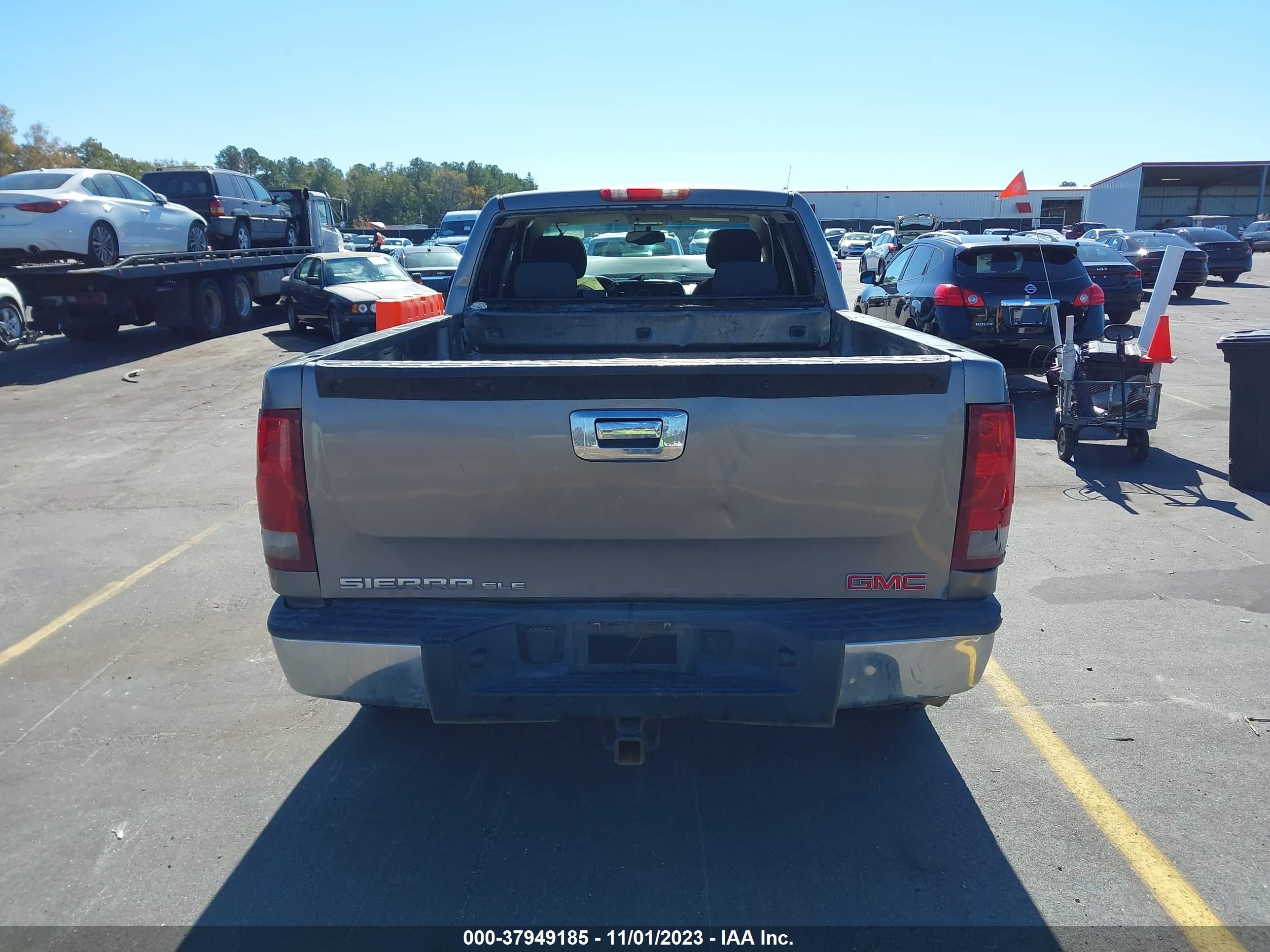 Photo 15 VIN: 1GTEK19J67Z533767 - GMC SIERRA 