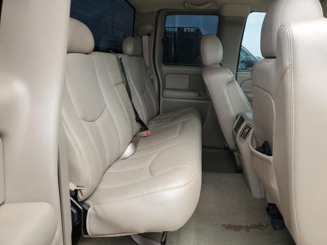 Photo 9 VIN: 1GTEK19T04Z243795 - GMC NEW SIERRA 