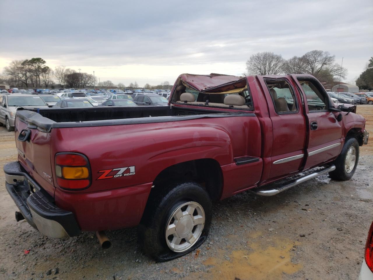 Photo 2 VIN: 1GTEK19T14Z228657 - GMC SIERRA 