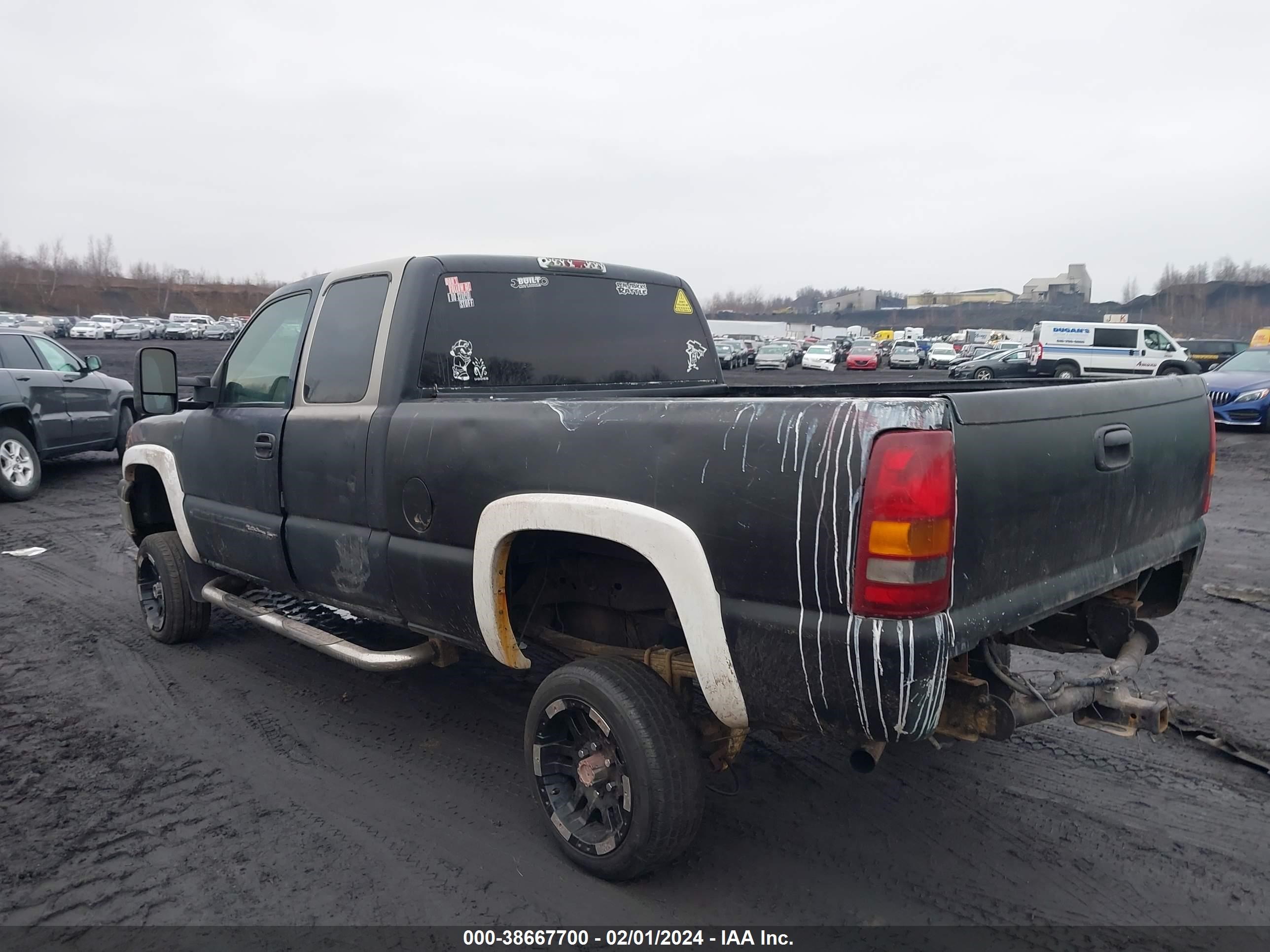 Photo 2 VIN: 1GTEK19T33Z149151 - GMC SIERRA 