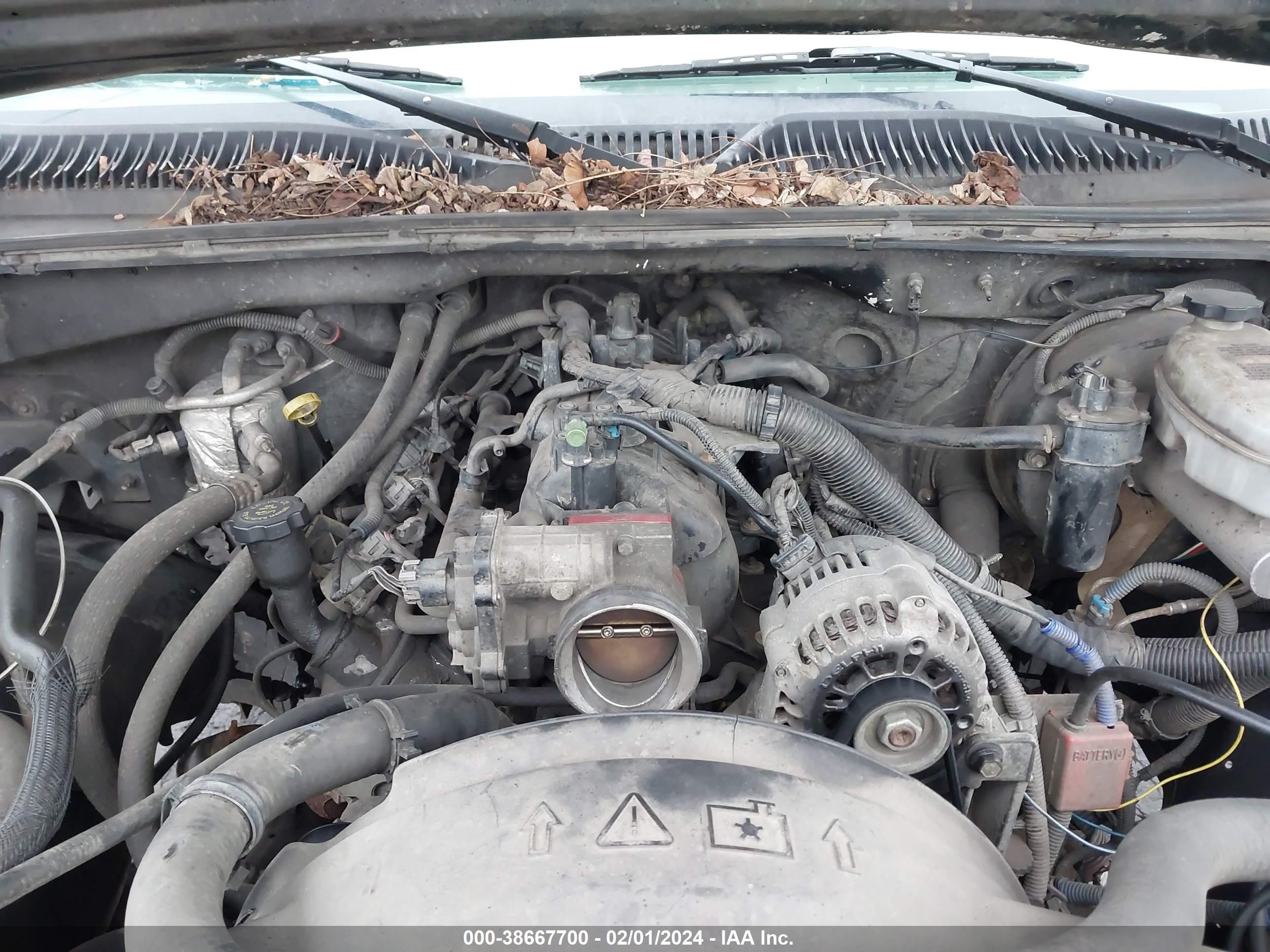 Photo 9 VIN: 1GTEK19T33Z149151 - GMC SIERRA 