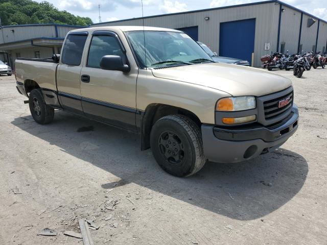 Photo 3 VIN: 1GTEK19T34E393441 - GMC NEW SIERRA 