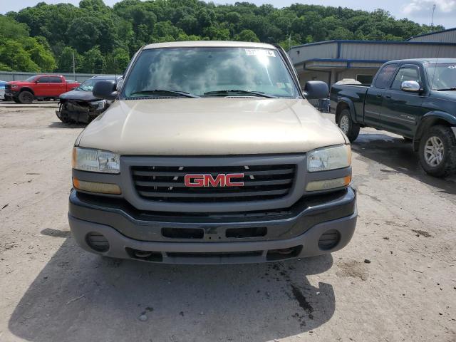 Photo 4 VIN: 1GTEK19T34E393441 - GMC NEW SIERRA 