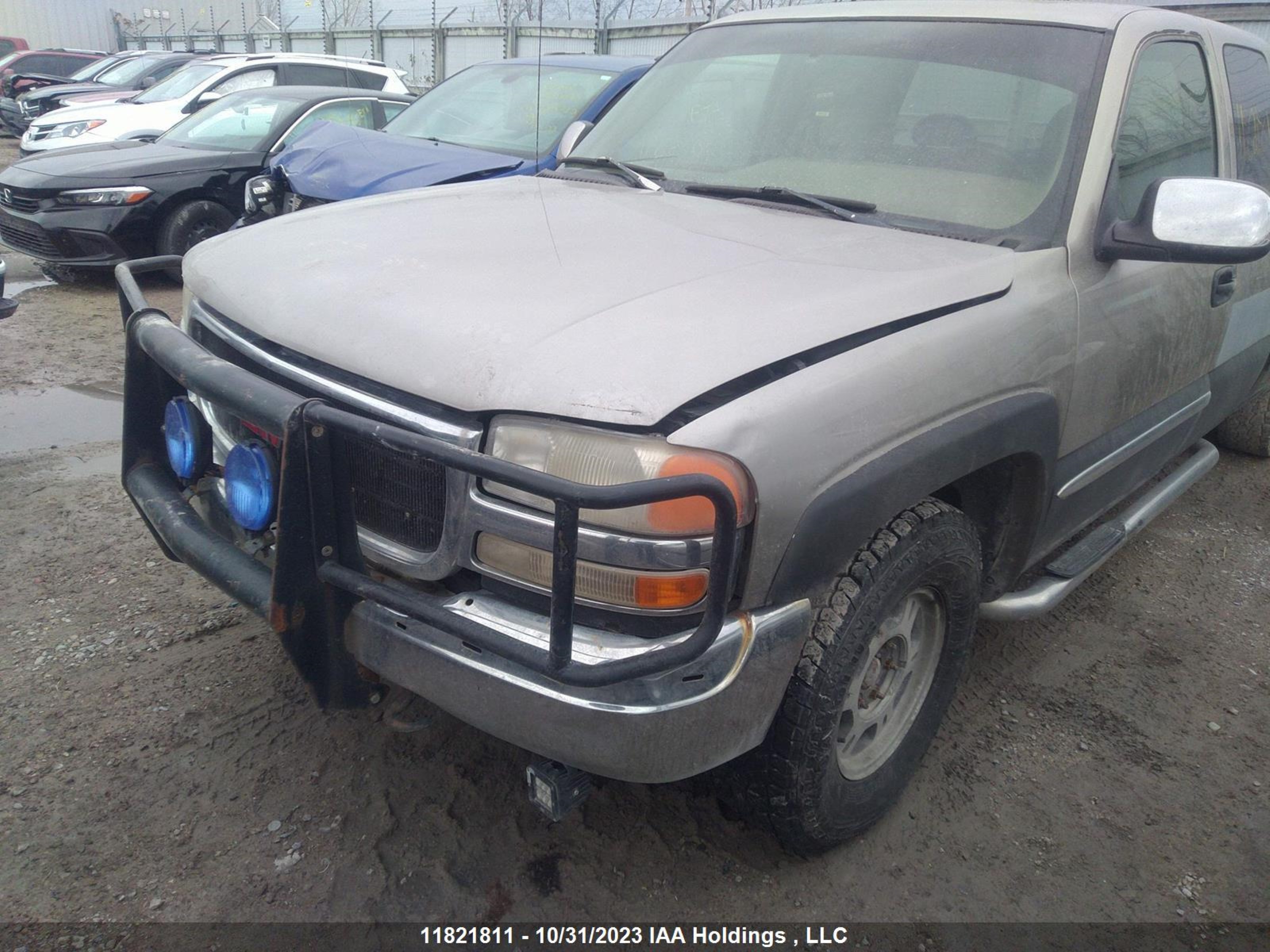 Photo 5 VIN: 1GTEK19T4YZ182120 - GMC SIERRA 