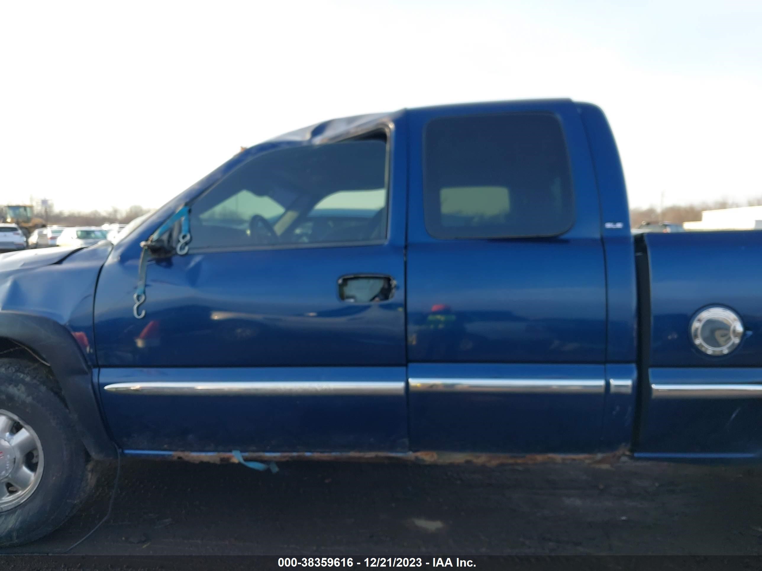 Photo 14 VIN: 1GTEK19T51E151892 - GMC SIERRA 