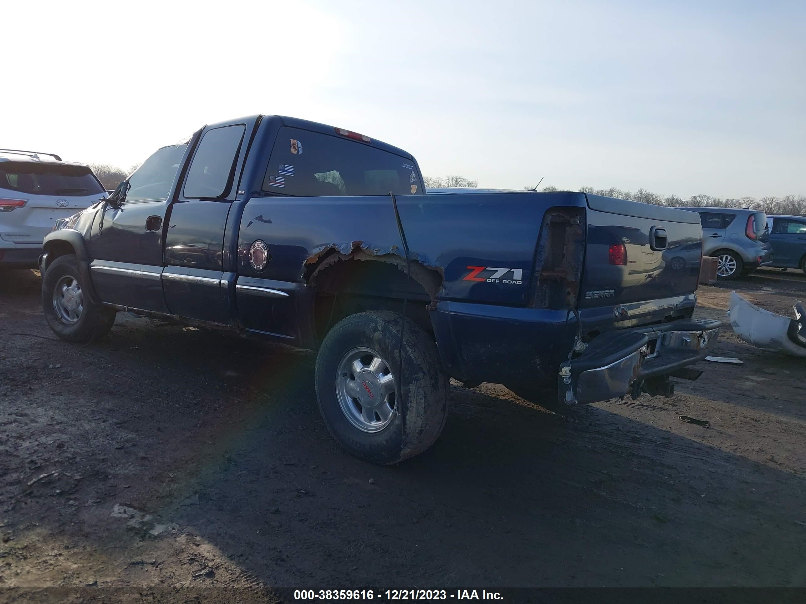 Photo 2 VIN: 1GTEK19T51E151892 - GMC SIERRA 