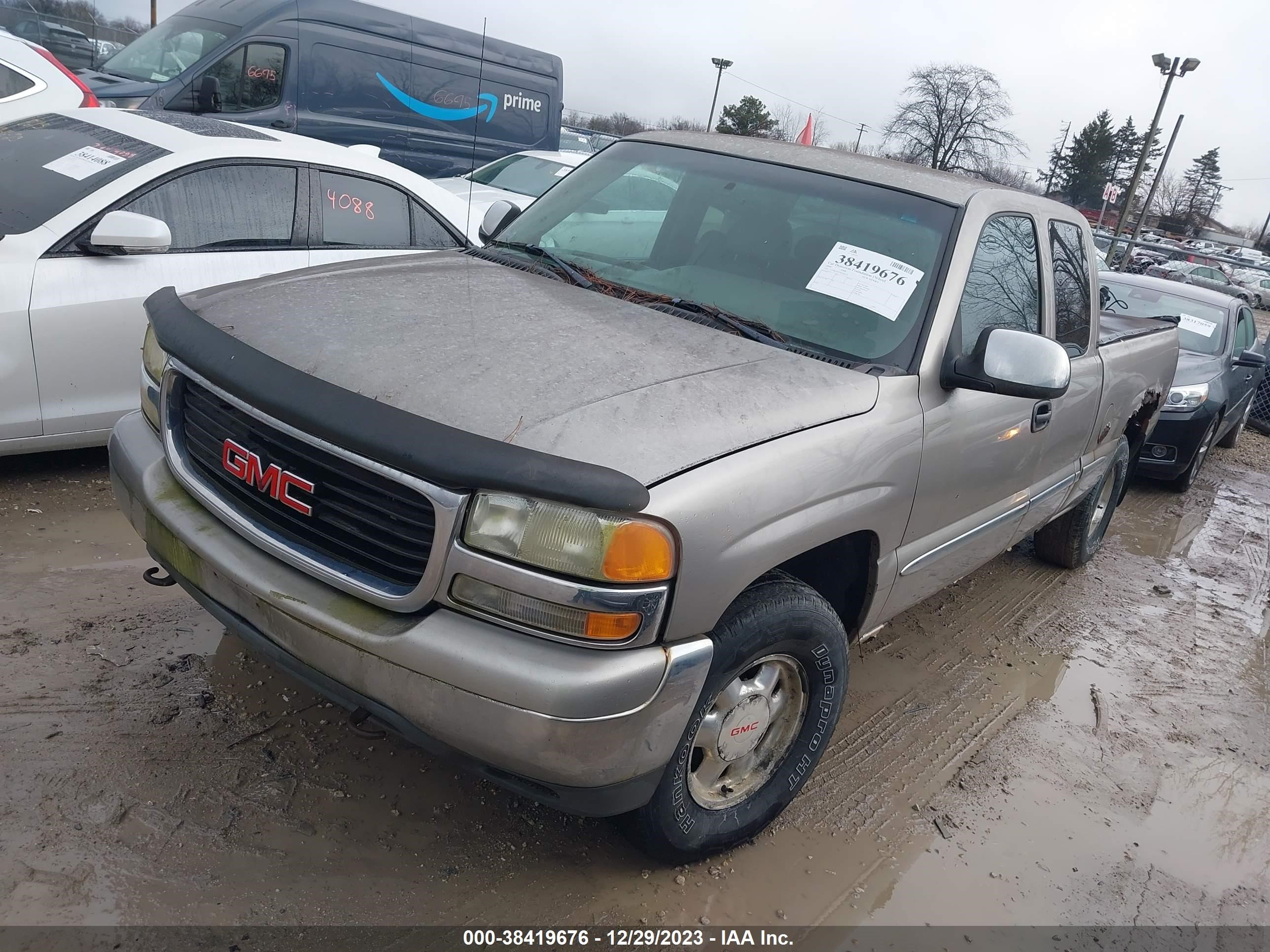 Photo 1 VIN: 1GTEK19T5YE394273 - GMC SIERRA 