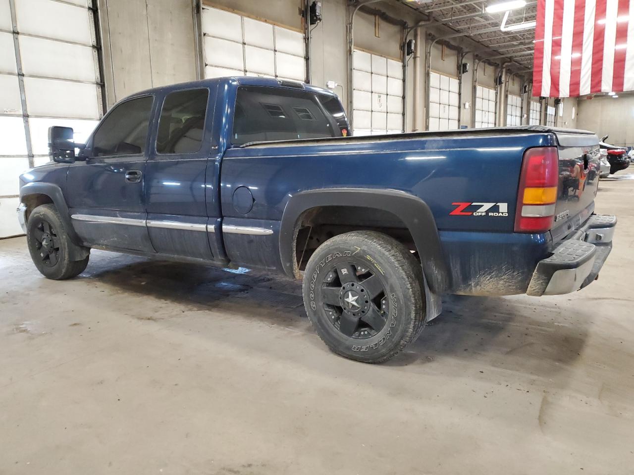 Photo 1 VIN: 1GTEK19T5YE410620 - GMC SIERRA 