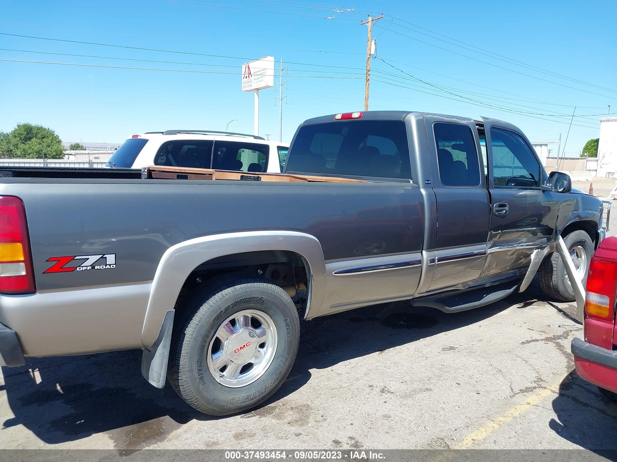 Photo 12 VIN: 1GTEK19T61E322214 - GMC SIERRA 