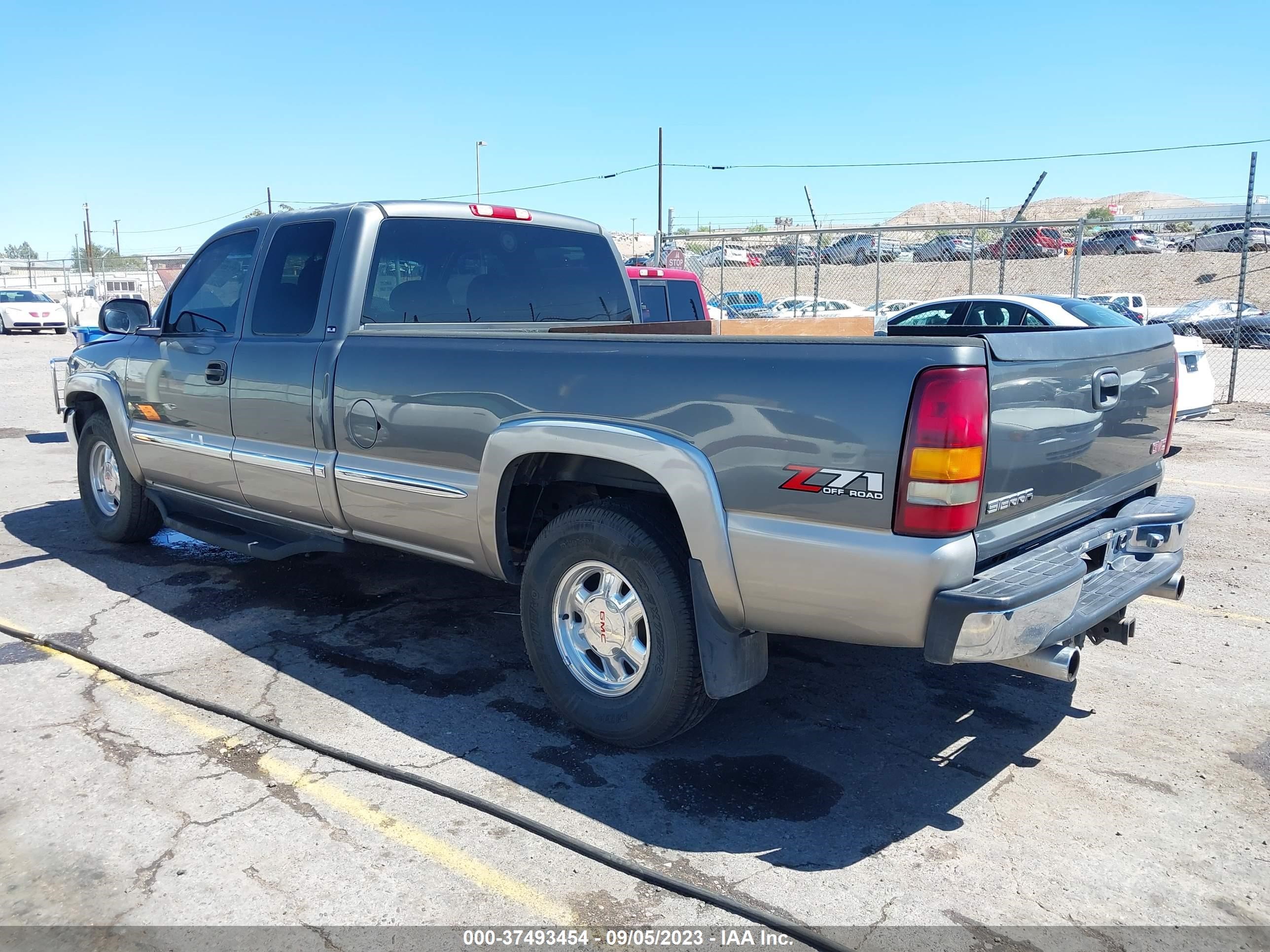 Photo 2 VIN: 1GTEK19T61E322214 - GMC SIERRA 