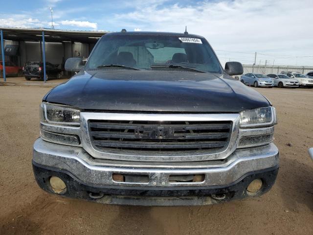 Photo 4 VIN: 1GTEK19T64Z113858 - GMC SIERRA 