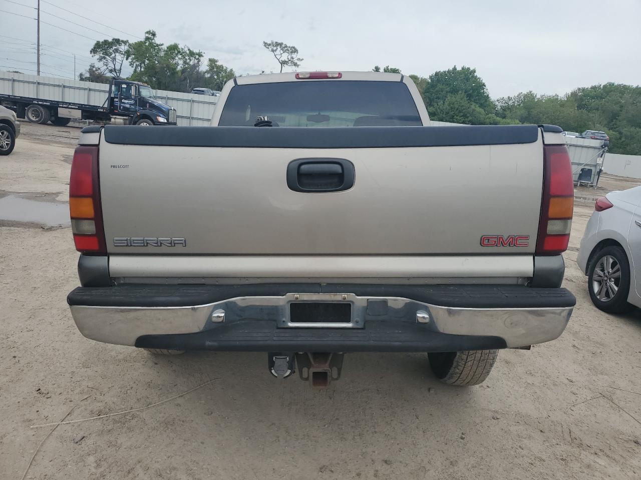 Photo 5 VIN: 1GTEK19T6XE551016 - GMC SIERRA 