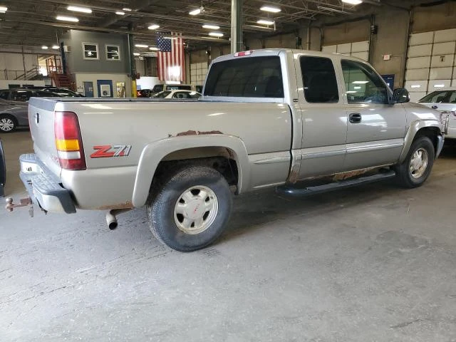 Photo 2 VIN: 1GTEK19T6YZ272336 - GMC NEW SIERRA 