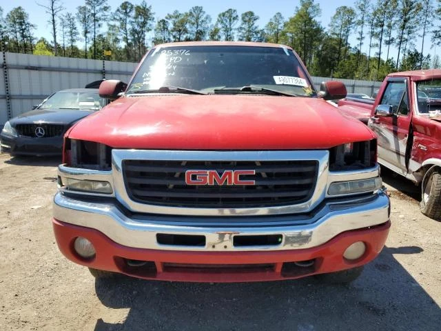 Photo 4 VIN: 1GTEK19T73E198747 - GMC NEW SIERRA 